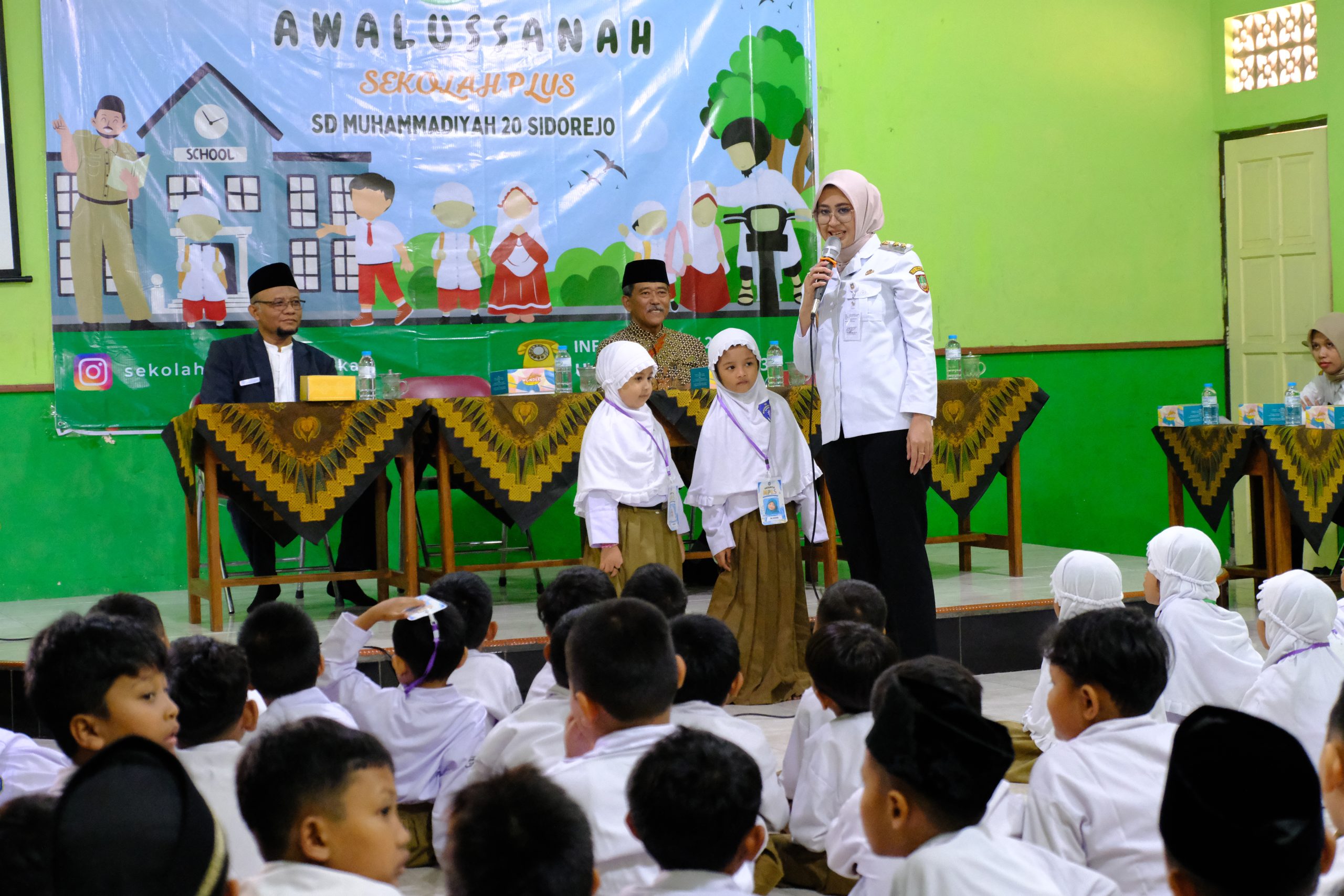 Astrid Widayani Tanamkan Nilai Disiplin dan Kejujuran kepada Siswa Baru SD Muhammadiyah 20 Sidorejo